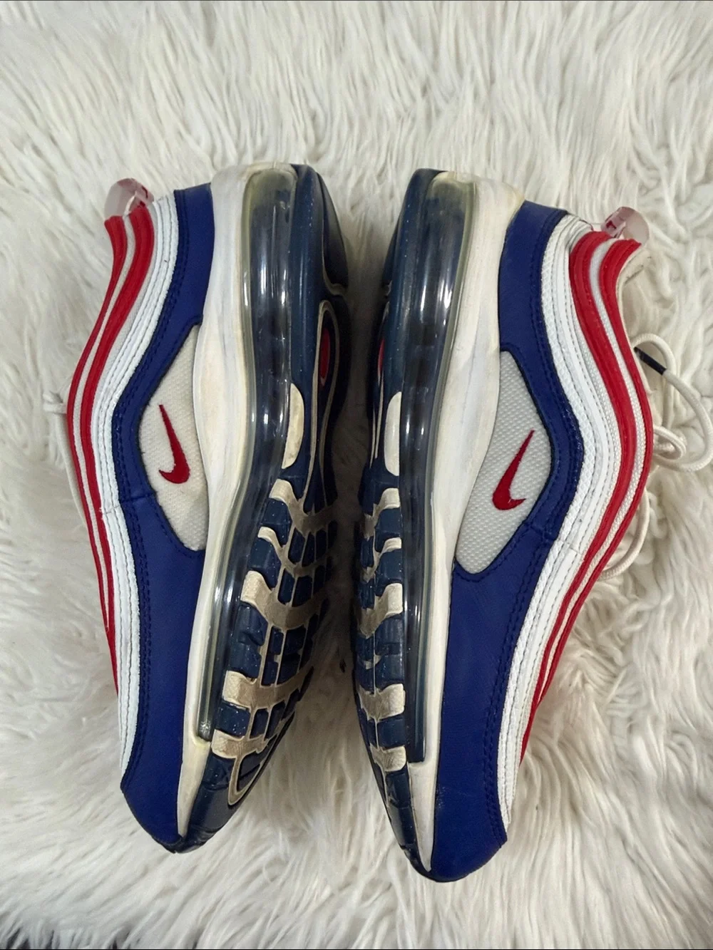 Nike Kids Red White and Blue Wave-Stripe Sneakers Size 6.5Y